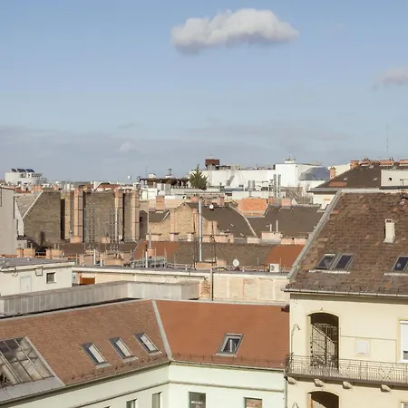 King Of The Inner City Budapest Exterior photo